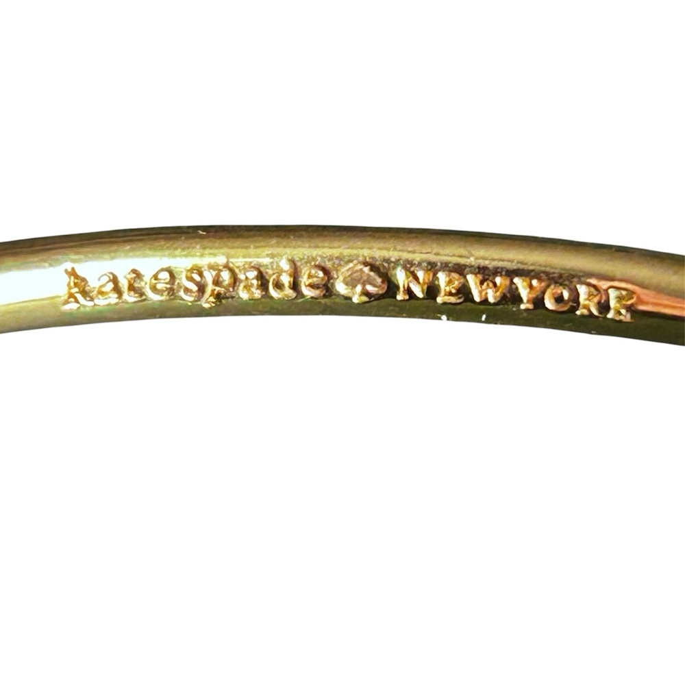 Kate Spade “P” initial monogram bangle bracelet - Picture 2 of 5
